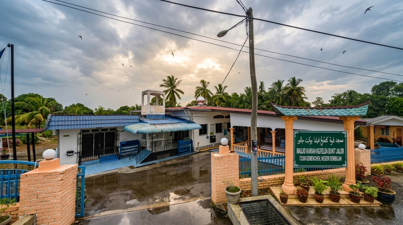 MASJID KARIAH FELDA BUKIT JALOR in Negeri Sembilan