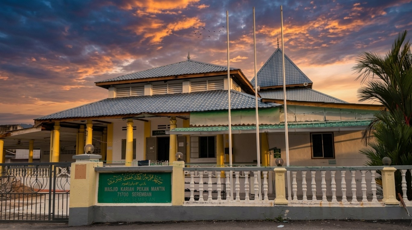 MASJID KARIAH PEKAN MANTIN in Negeri Sembilan