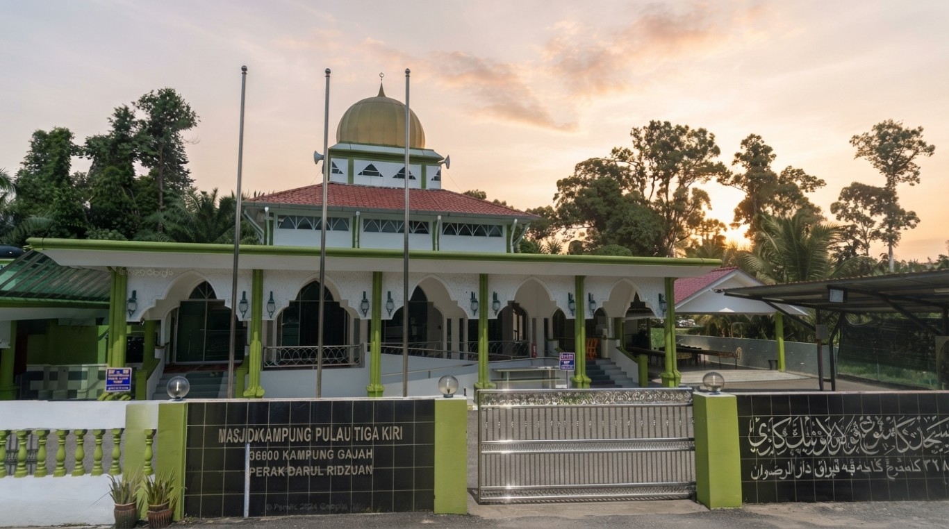 MASJID KG PULAU TIGA KIRI in Perak