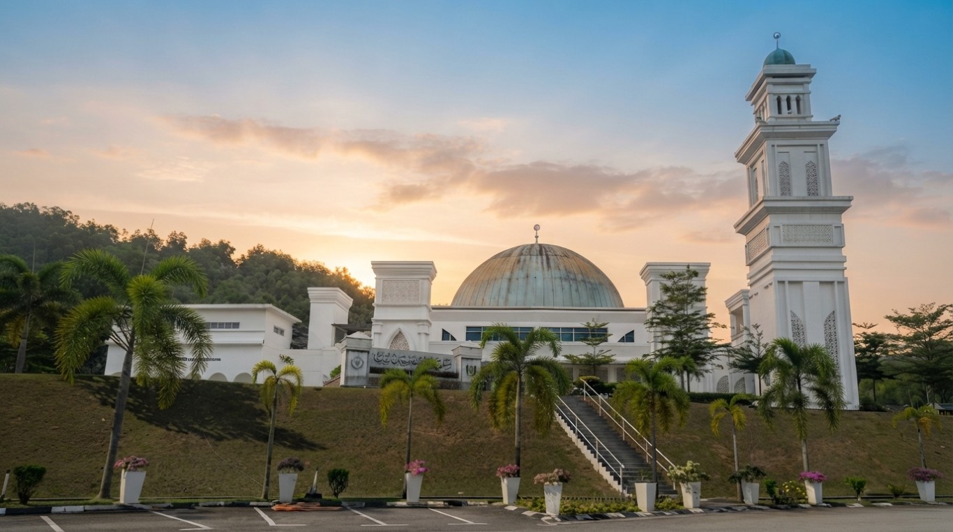 MASJID KOLEJ UNIVERSITI ISLAM SULTAN AZLAN SHAH, in Perak