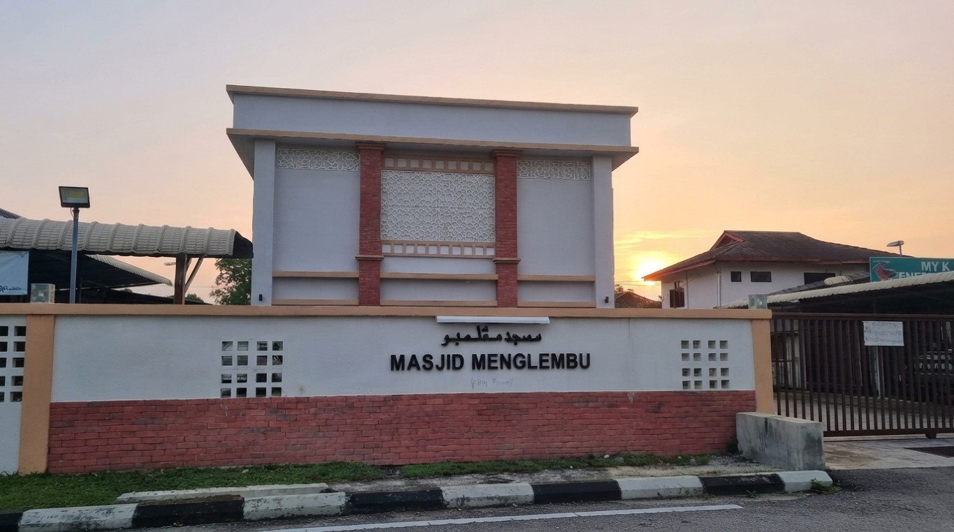 MASJID MENGLEMBU in Perak