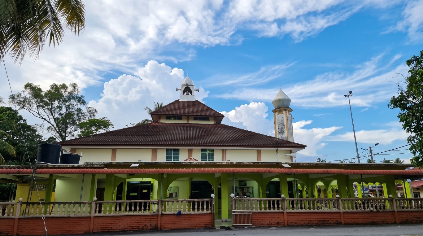 MASJID MUKIM GUNUNG gallery image in Kelantan
