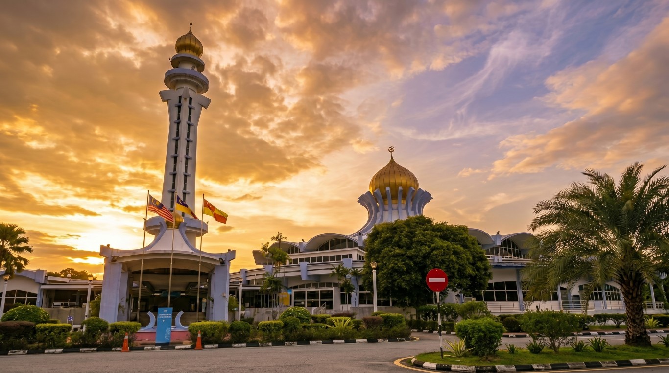 MASJID NEGERI PULAU PINANG in Pulau Pinang