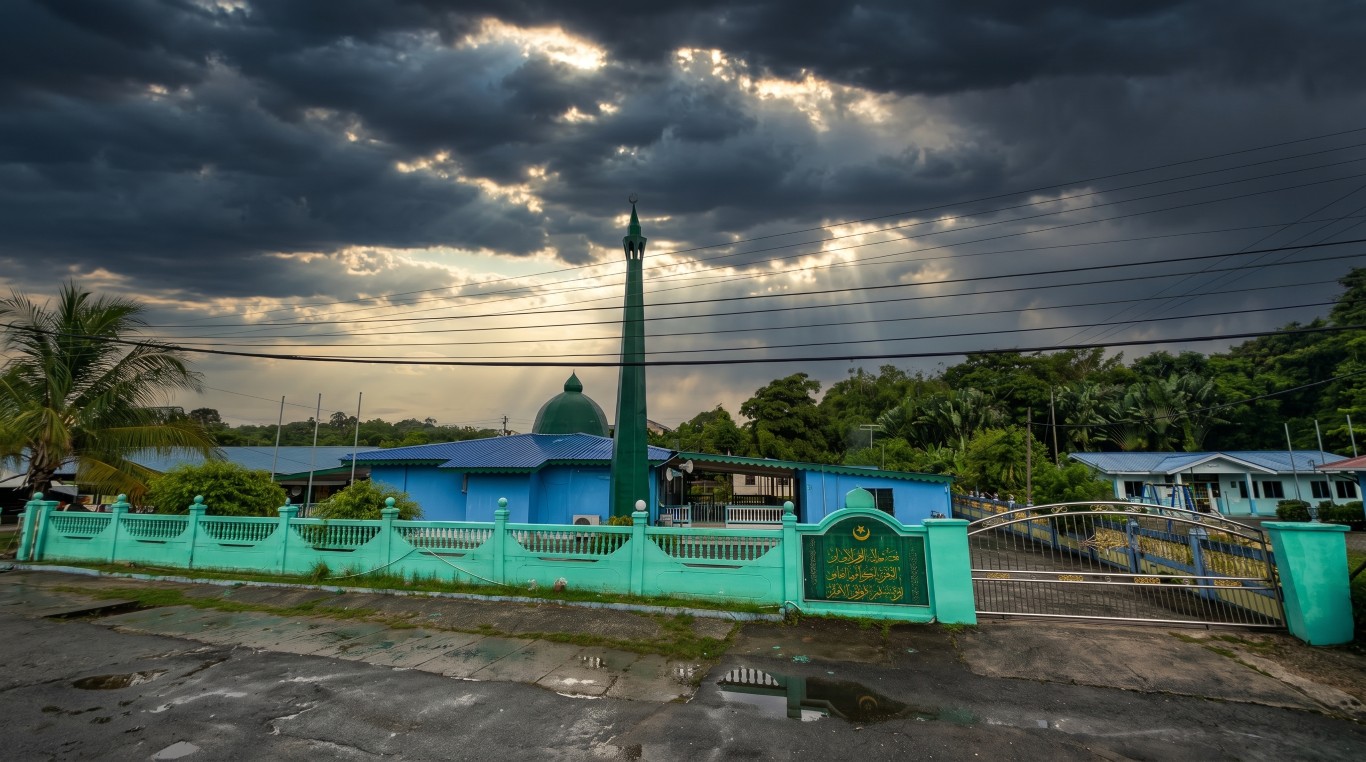 MASJID NURUL IMAN in Labuan