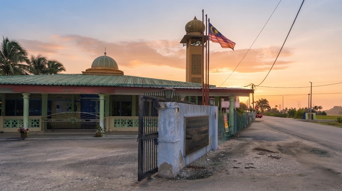 MASJID NURUL IMAN BLOK S, SG BURONG in Selangor