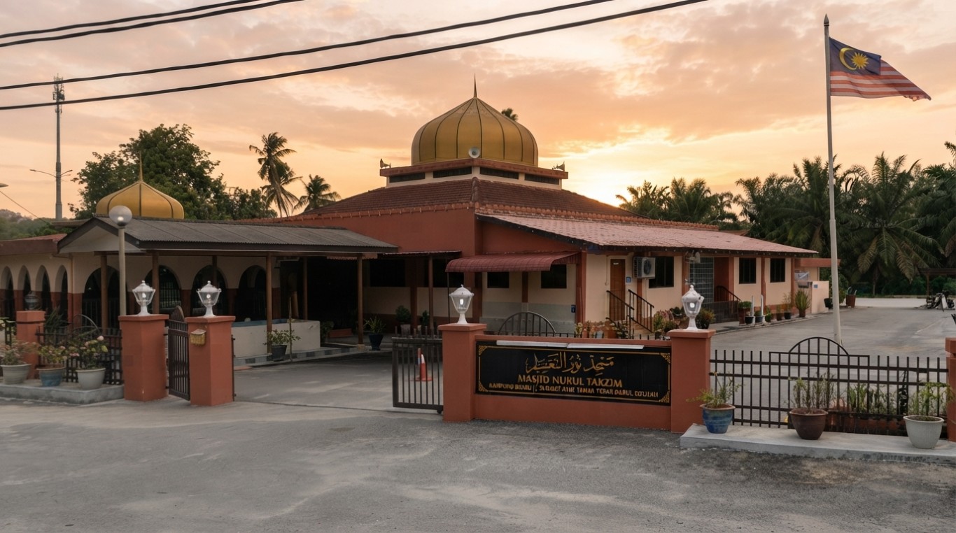 MASJID NURUL TAKZIM in Perak