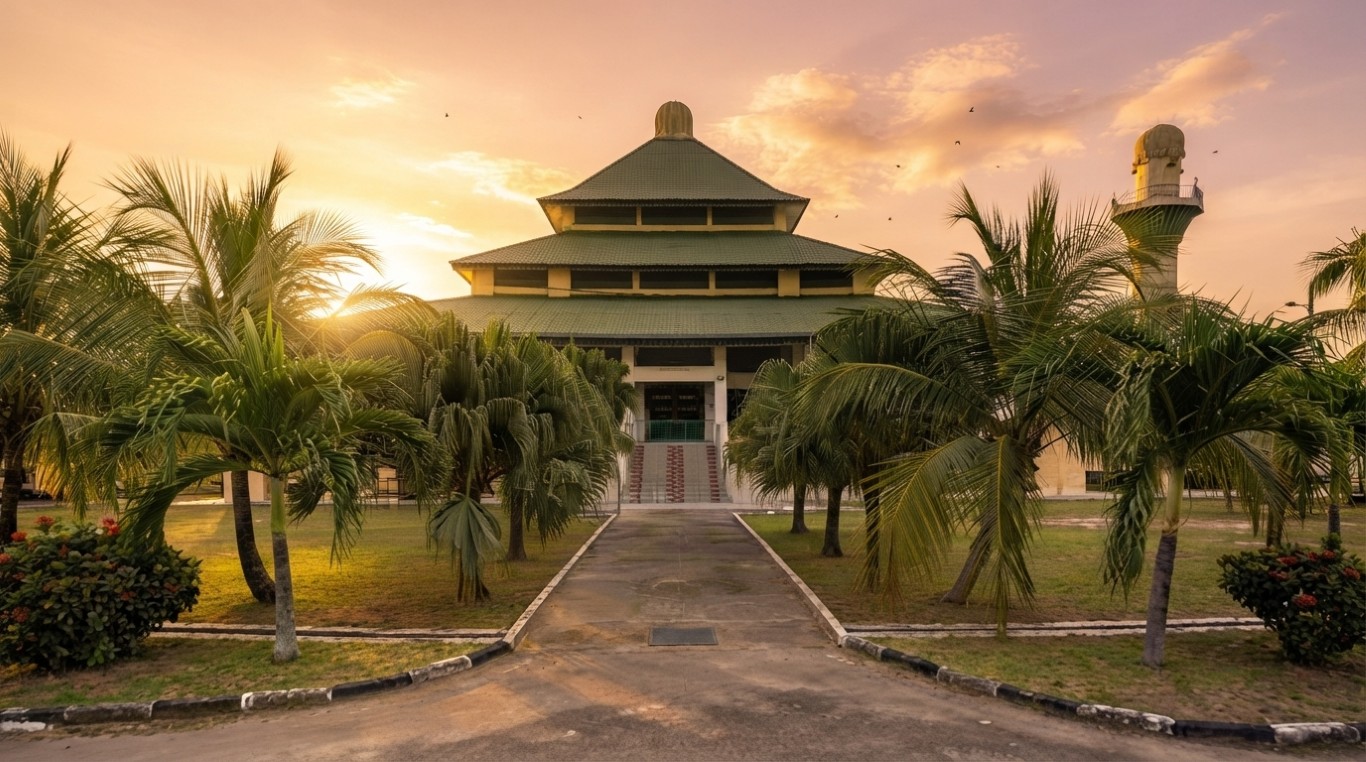 MASJID PANTAI KUNDOR (AL MOHSININ) gallery image in Melaka