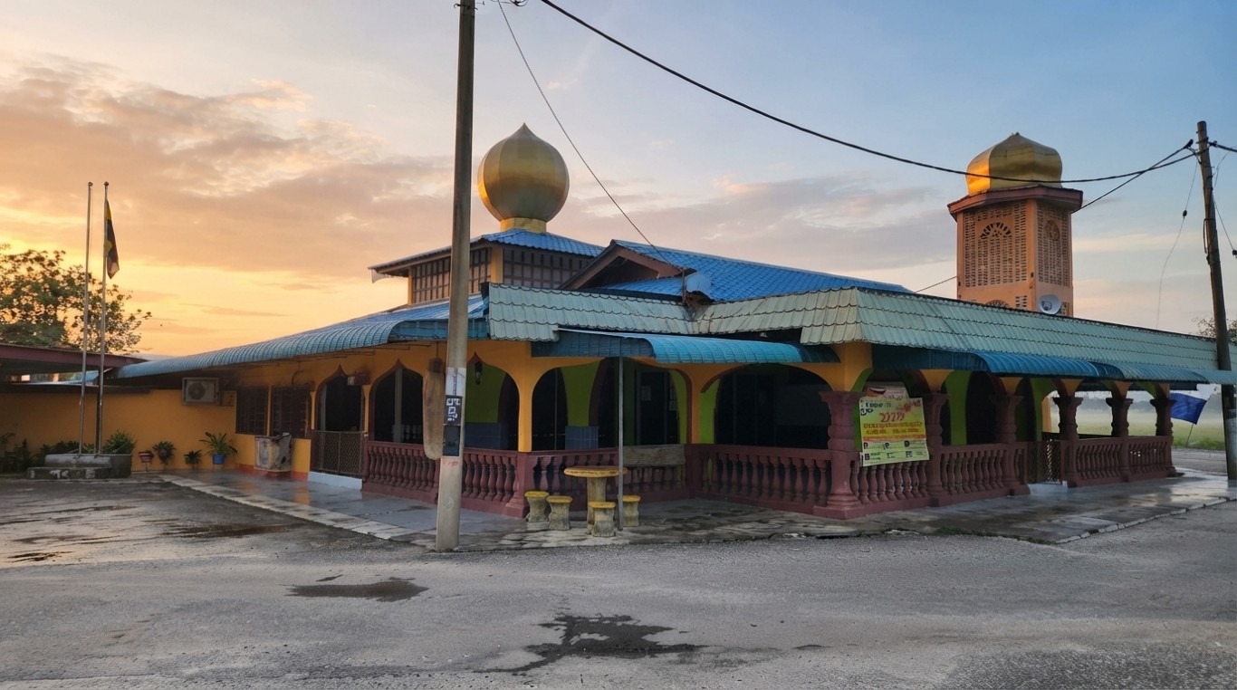 MASJID PARIT 2B in Perak