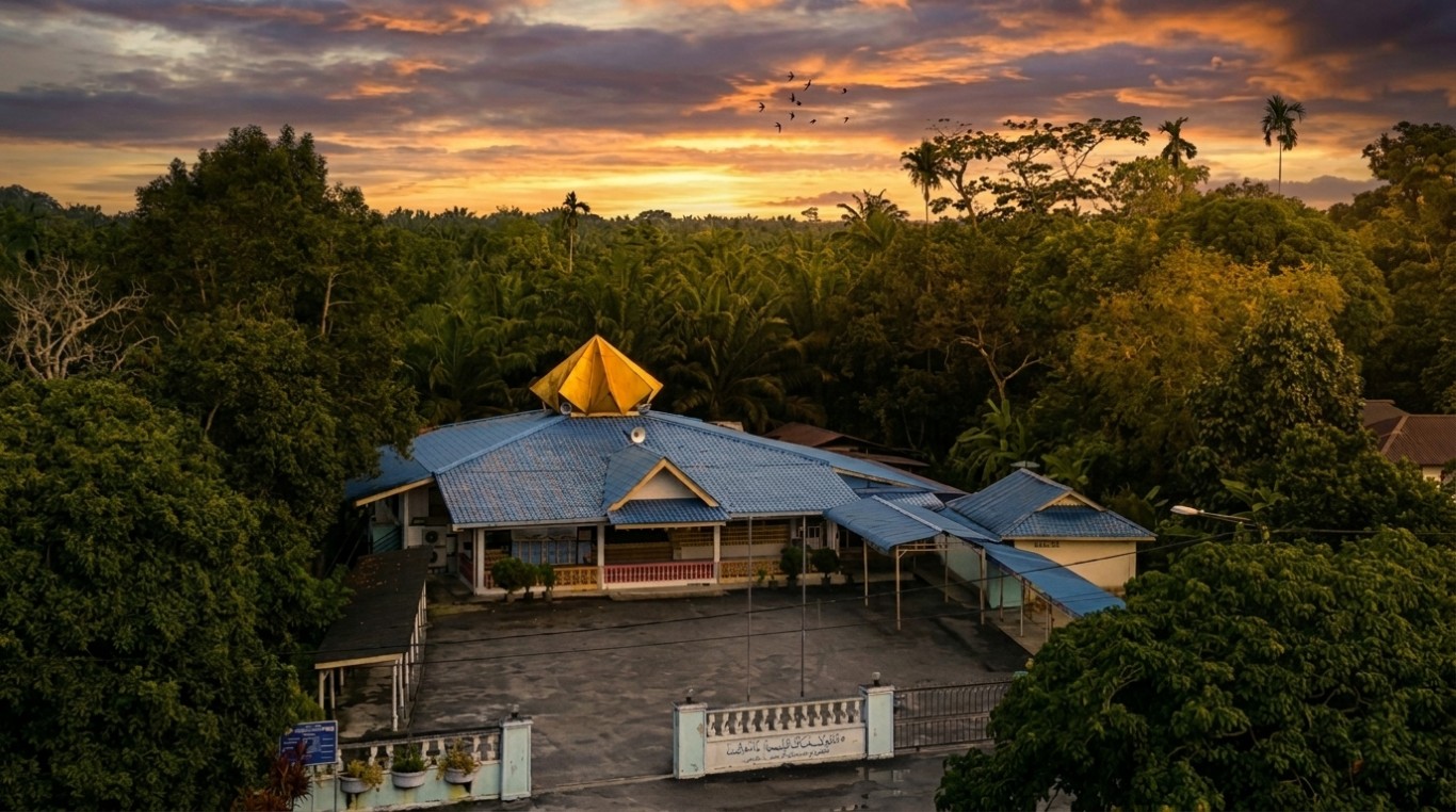 MASJID PARIT BESAR in Johor