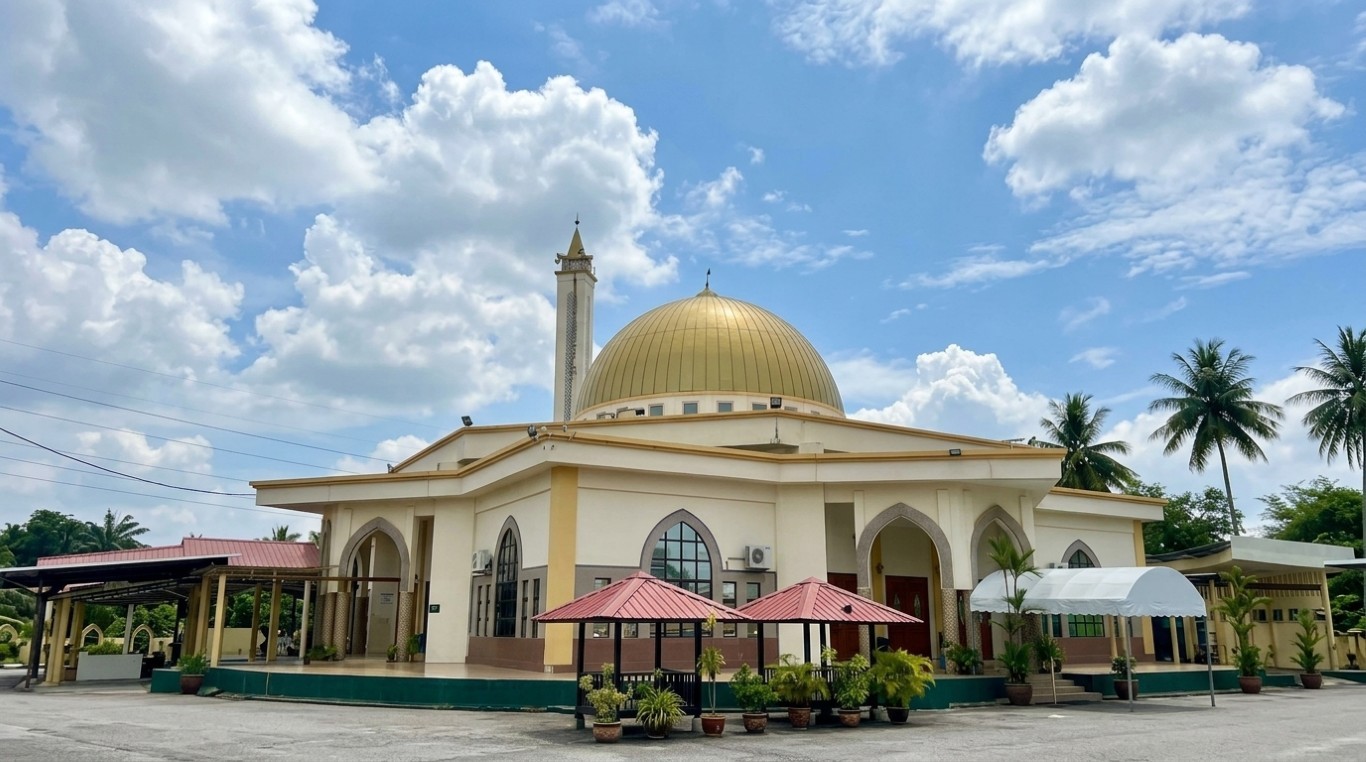MASJID RIADHUSSOLIHIN,PADANG LALANG gallery image in Kedah