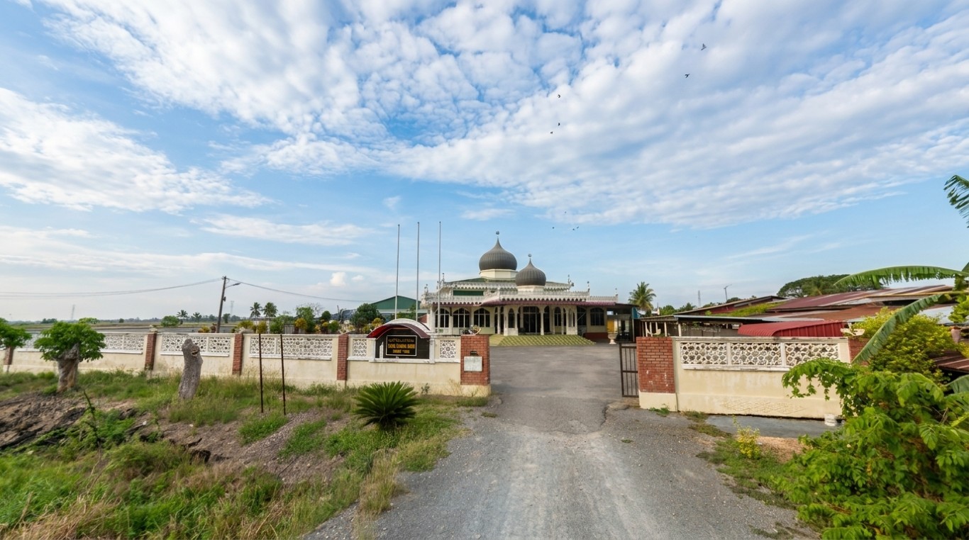 MASJID SIMPANG EMPAT KUAR gallery image in Kedah