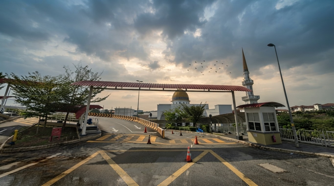 MASJID SULTAN AHMAD SHAH IIUM KUANTAN gallery image in Pahang