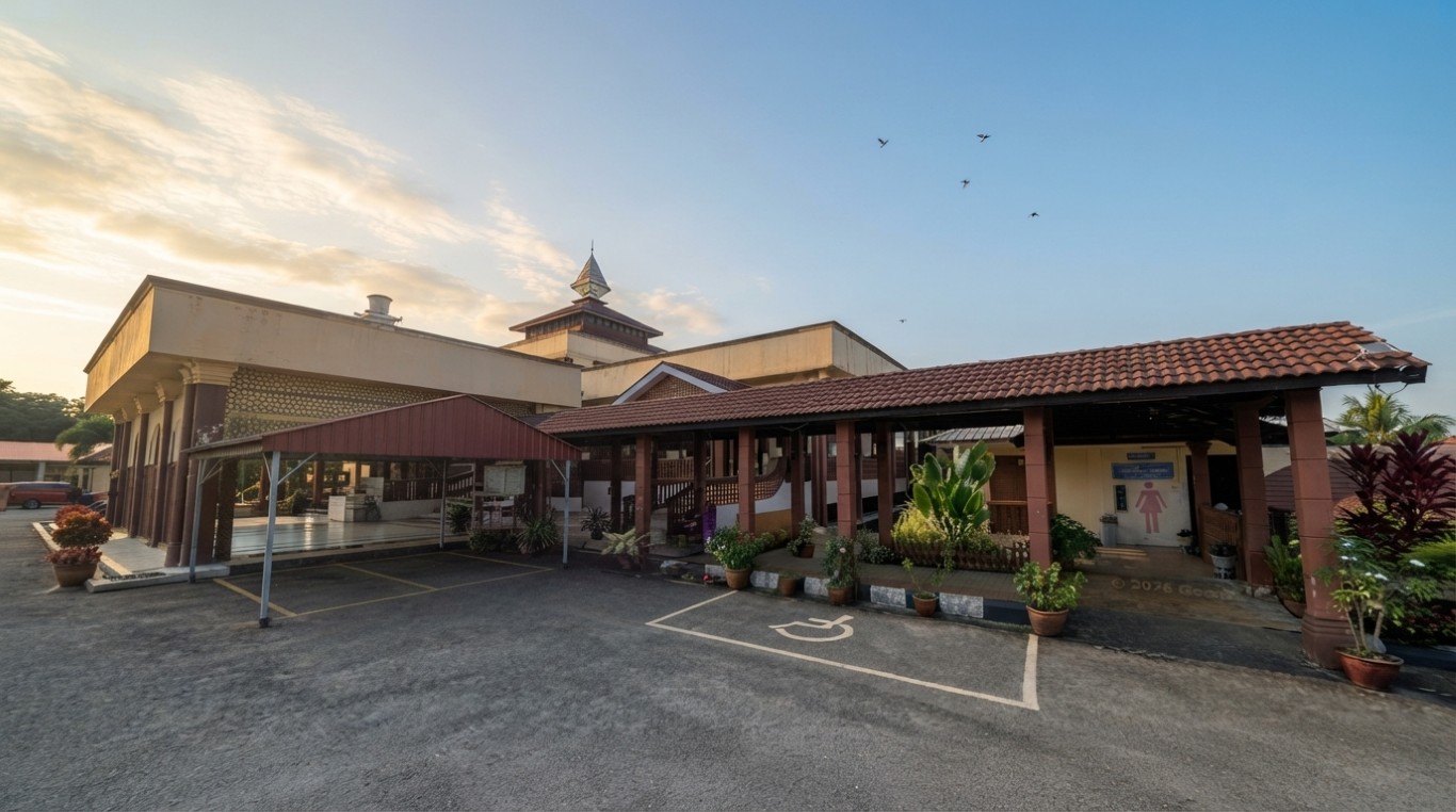 MASJID SULTAN HAJI AHMAD SHAH FELDA BUKIT GOH in Pahang