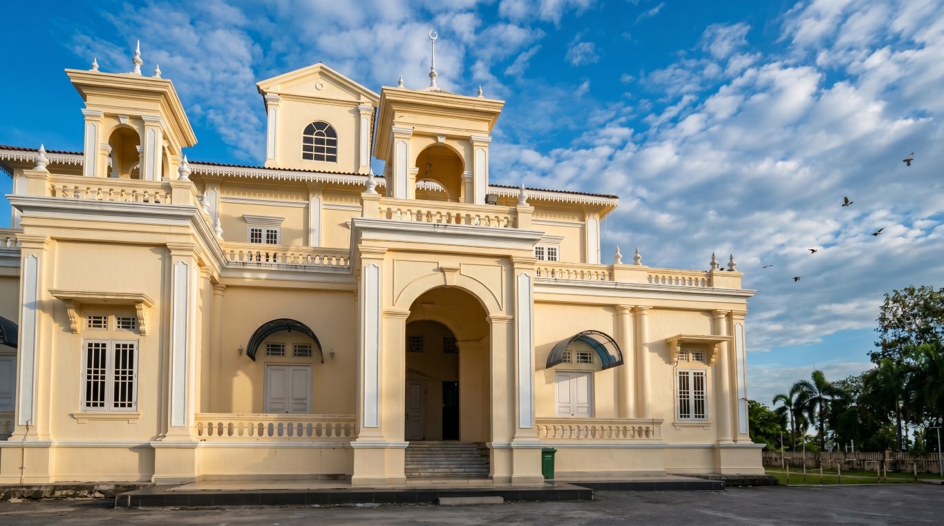MASJID SULTAN ISMAIL gallery image in Johor