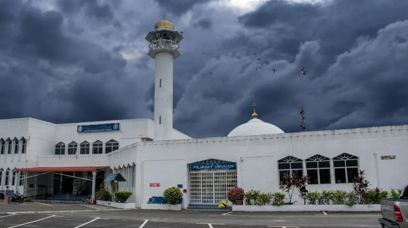 MASJID TENGKU AMPUAN INTAN ZAHARAH, Terengganu