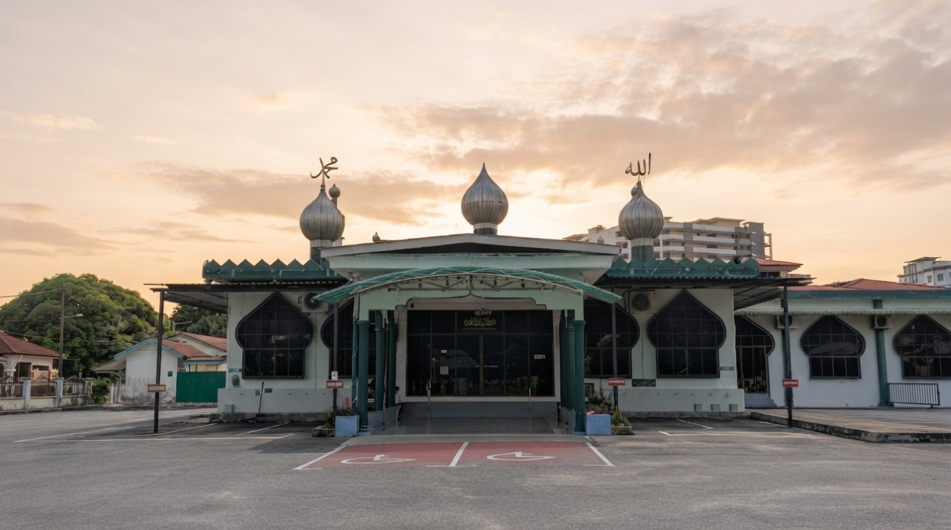 MASJID. HANAFI, JLN TEMENGGONG in Perak