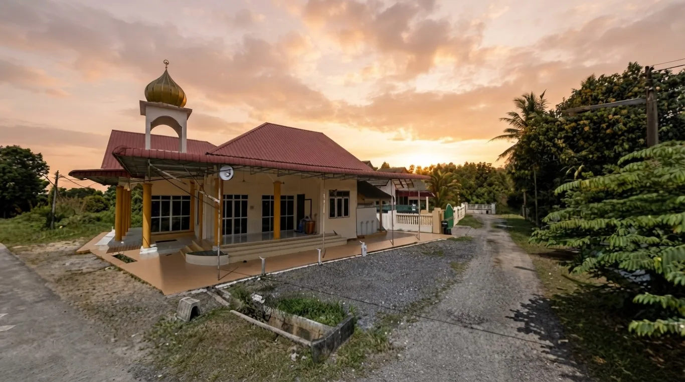 MASJID IKTIKAF TAMAN SAADONG in Kelantan