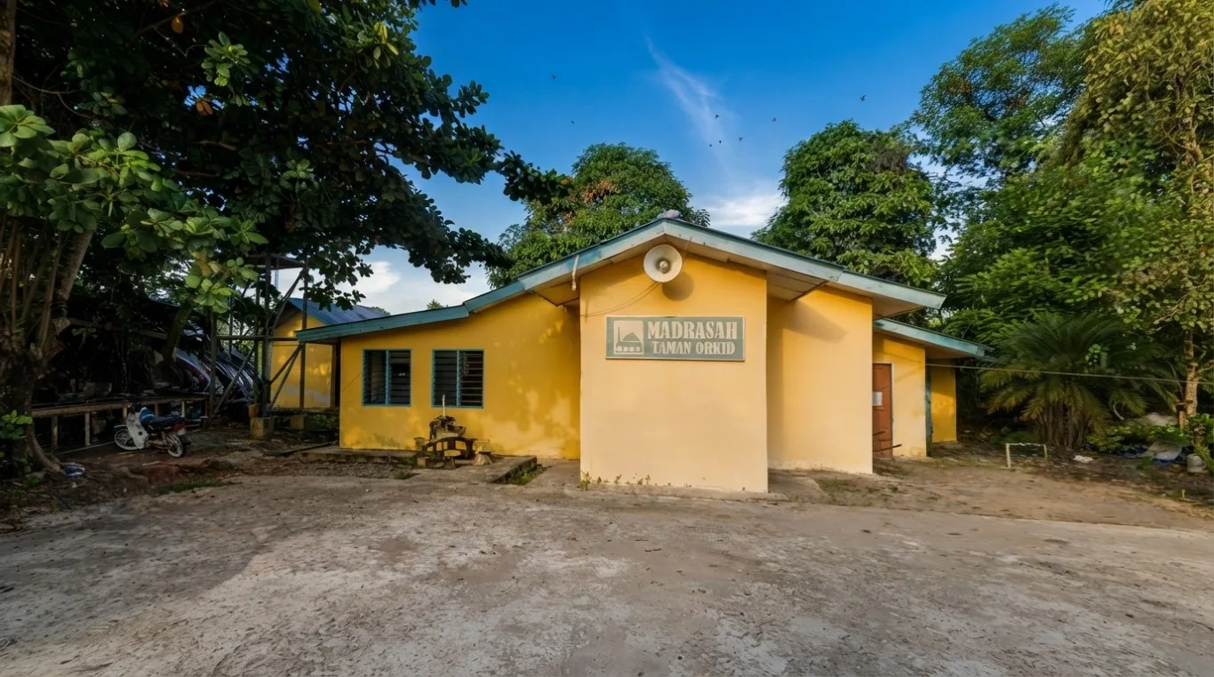 SURAU TAMAN ORKID in Kelantan