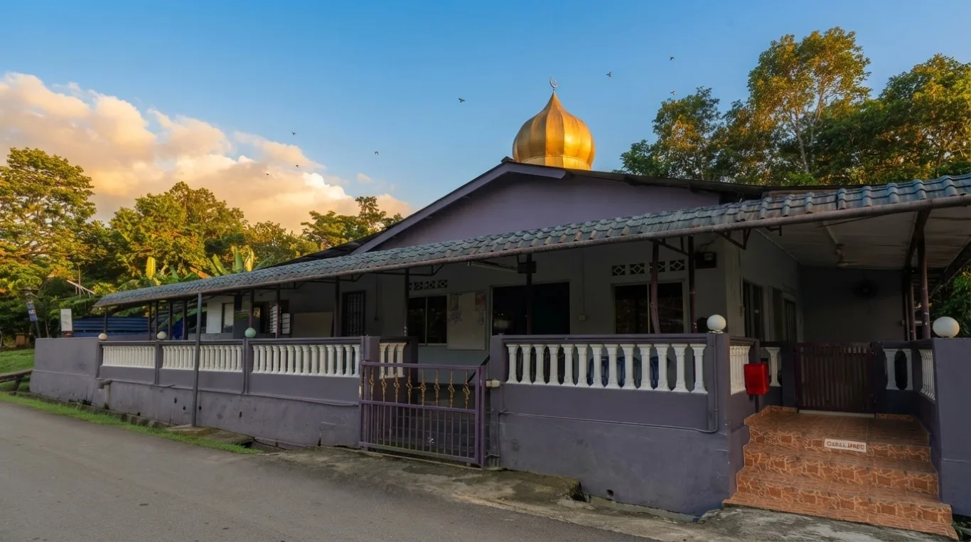 SURAU AL-MUKMIN, Johor