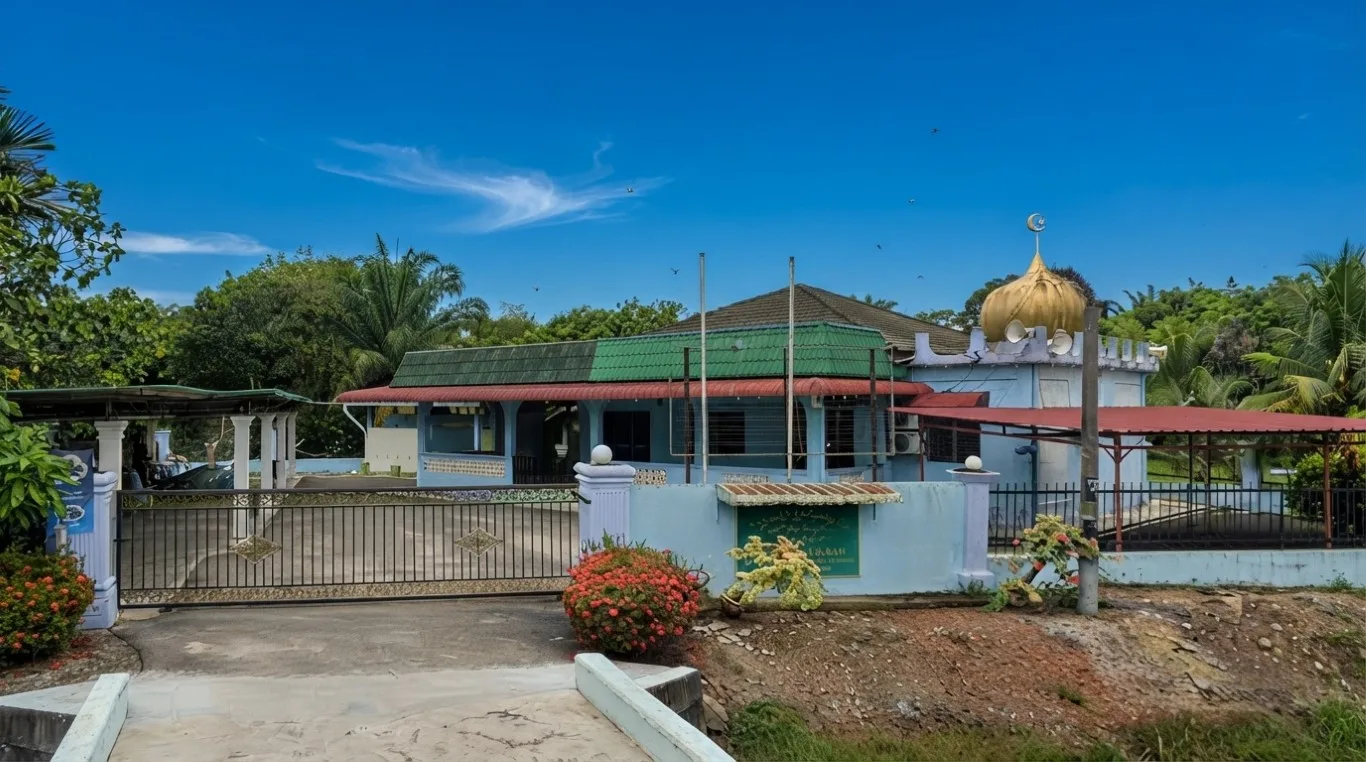 SURAU NURUL QUMAR PT RAJA DARAT JLN DATO HJ KOSAI, Johor