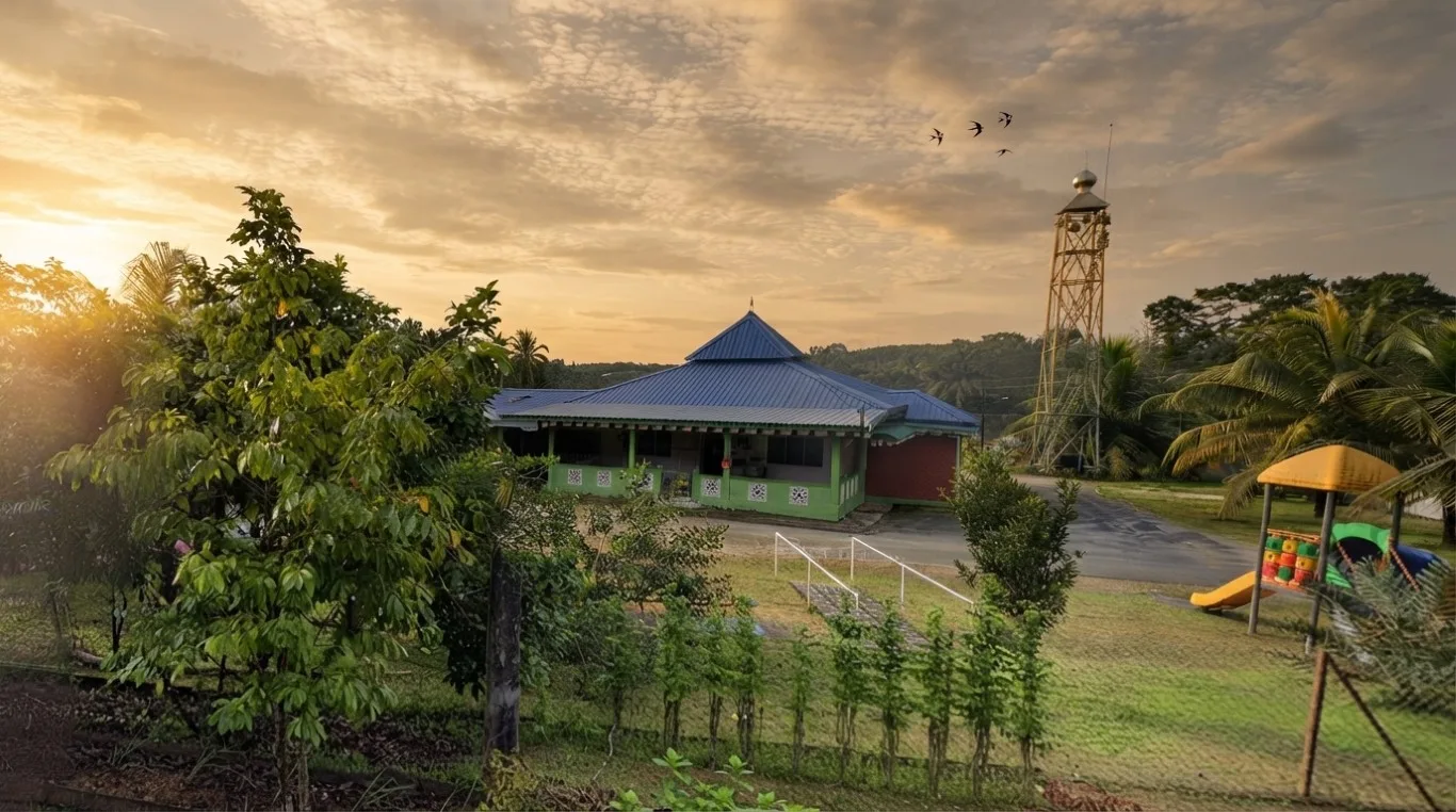 SURAU AL AZIM TENGGAROH 02, Johor