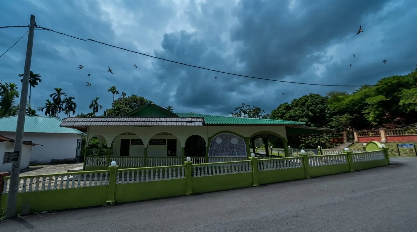 SURAU DEWAN CAROK KAPAS in Kedah