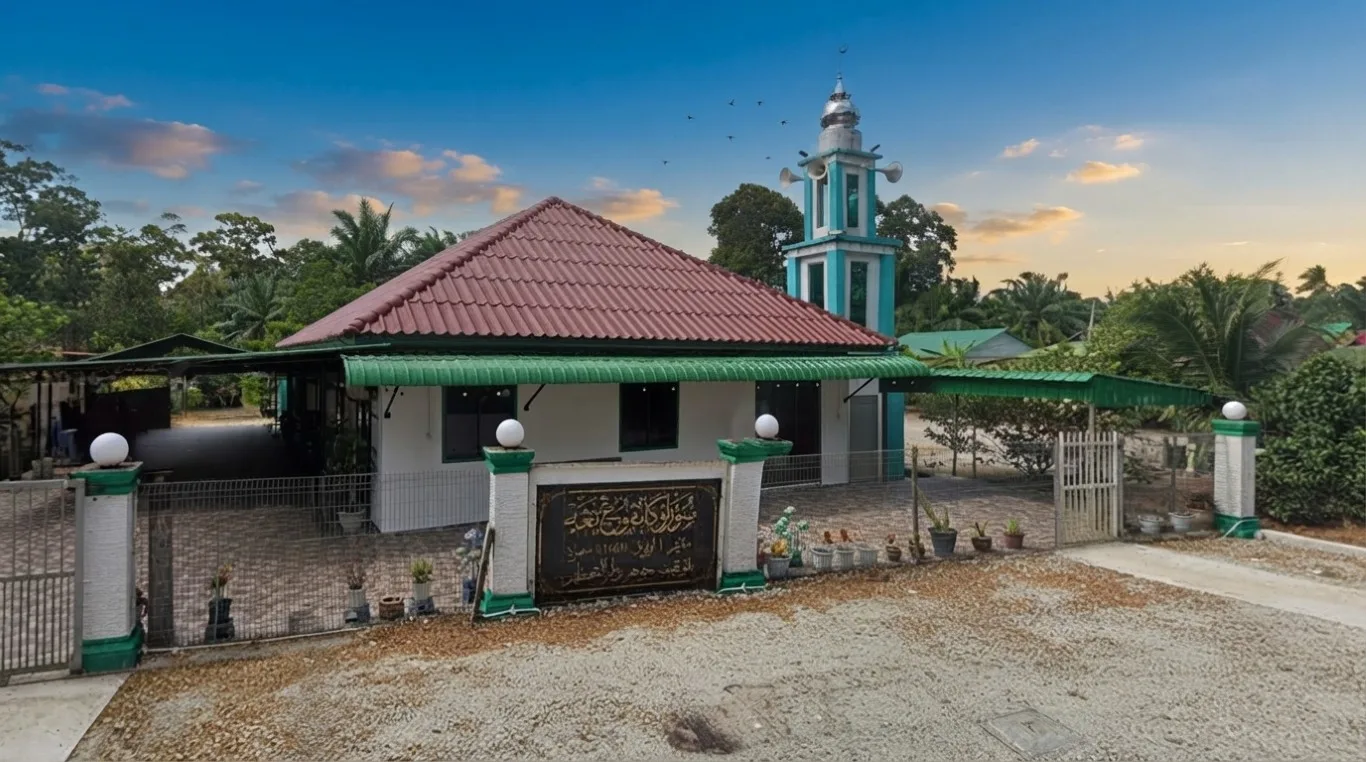 SURAU KAMPONG LUBOK TENGAH, Johor