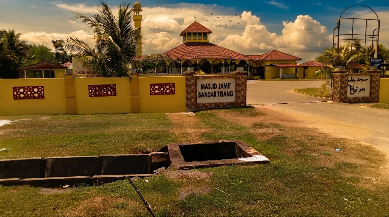 MASJID ( F ) TRIANG 02 in Pahang