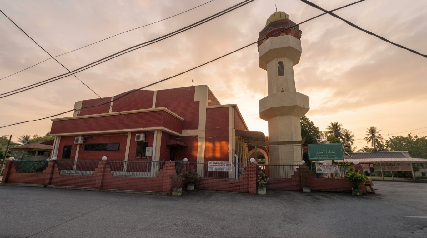 MASJID AL - KHAIRIAH, KROH HILIR in Perak