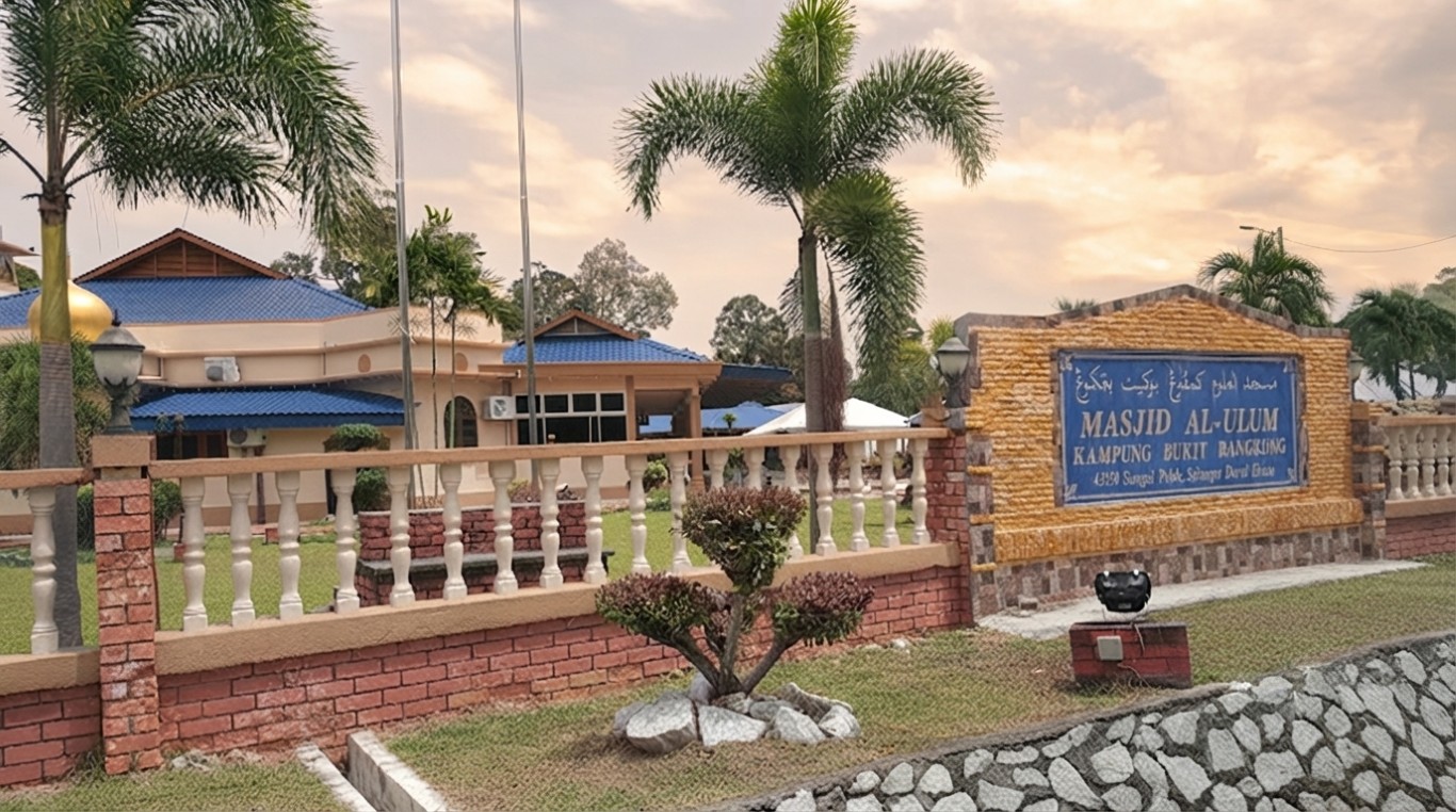 MASJID AL - ULUM in Selangor