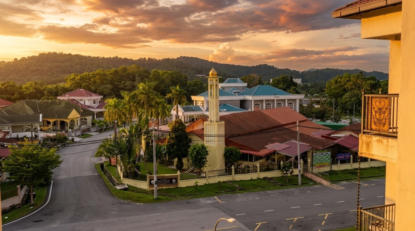 MASJID AL MUHSININ DARUL AMAN HEIGHTS in Kedah