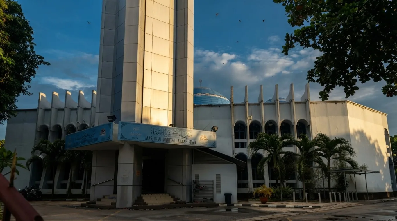 MASJID AL- MUKTAFI BILLAH SHAH, LADANG (KERAJAAN), Terengganu
