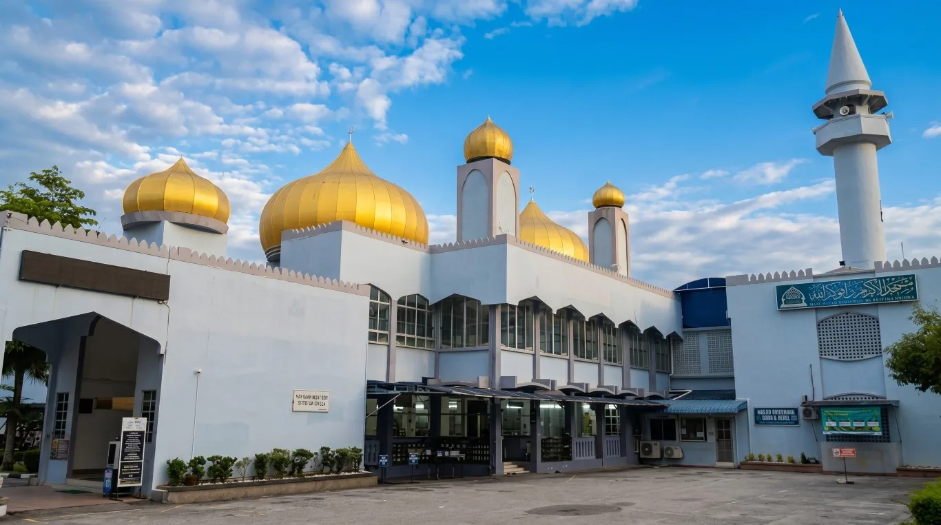 MASJID AL-AKRAM, Kuala Lumpur