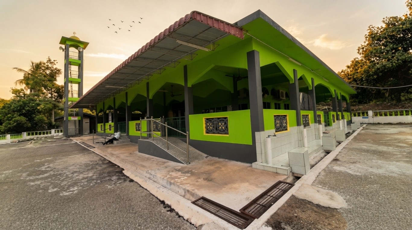 MASJID AL-IHSAN KG. JAMBU RIAS in Pahang