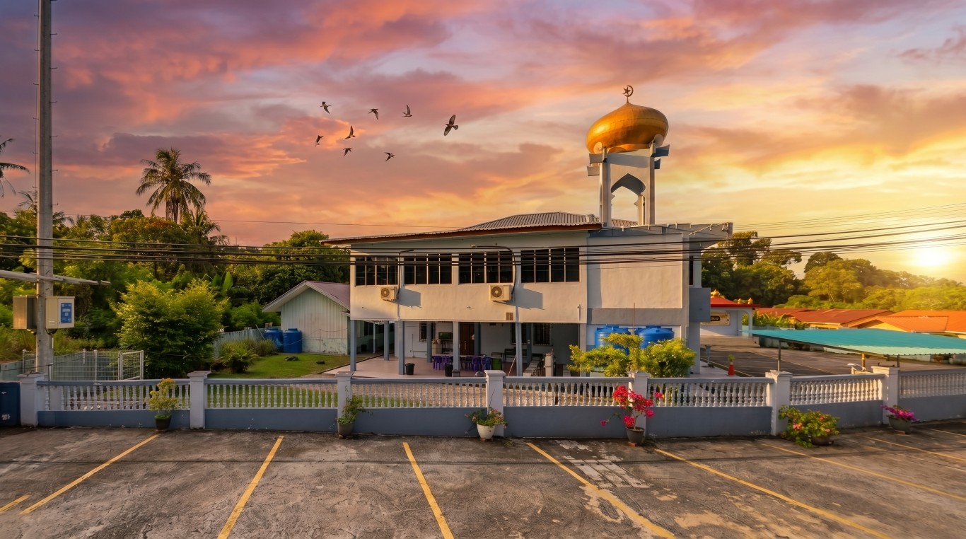 MASJID AL-MUZAKIRULLAH in Labuan