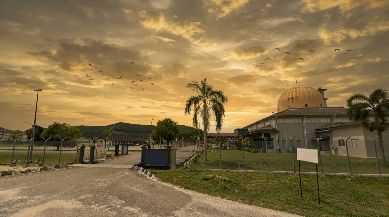 MASJID AR-RAUDHAH, Terengganu