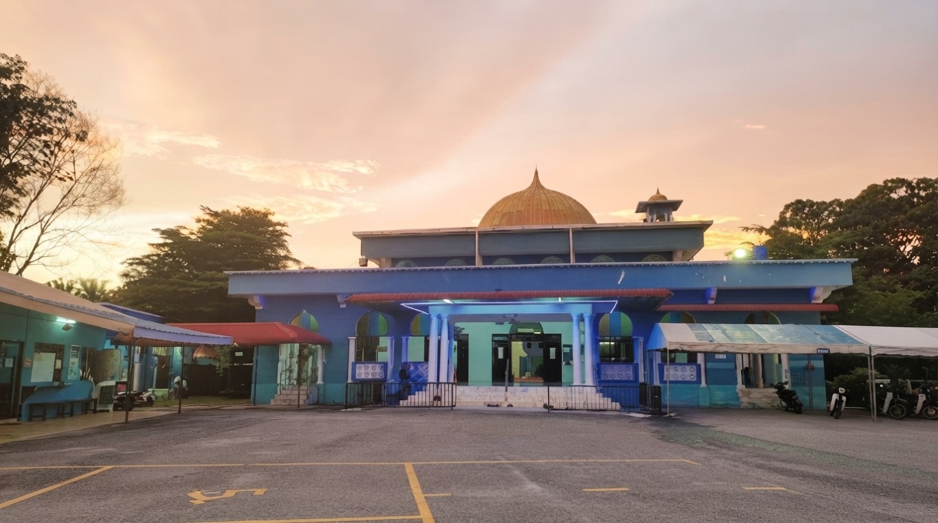 MASJID AS - SYAKIRIN in Perak