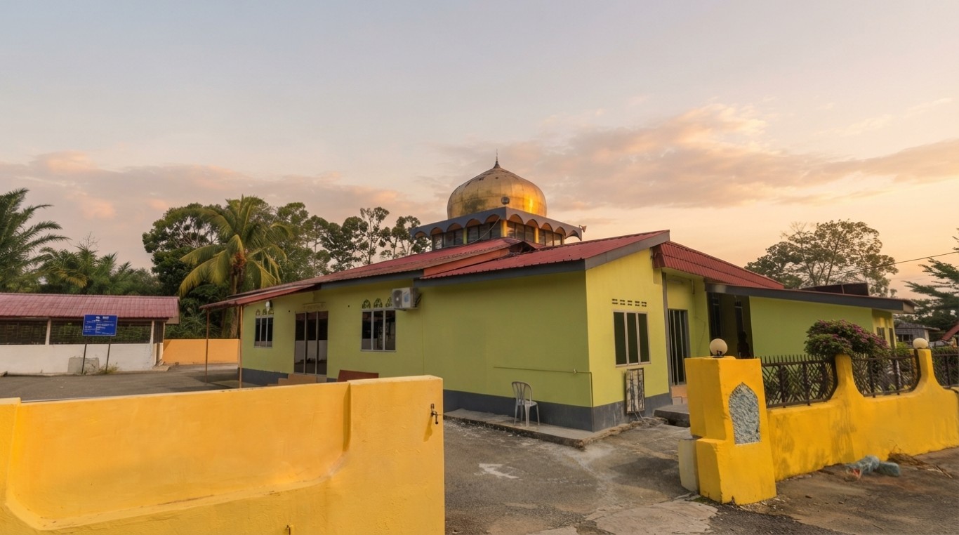 MASJID AT -TAHIRIAH in Perak