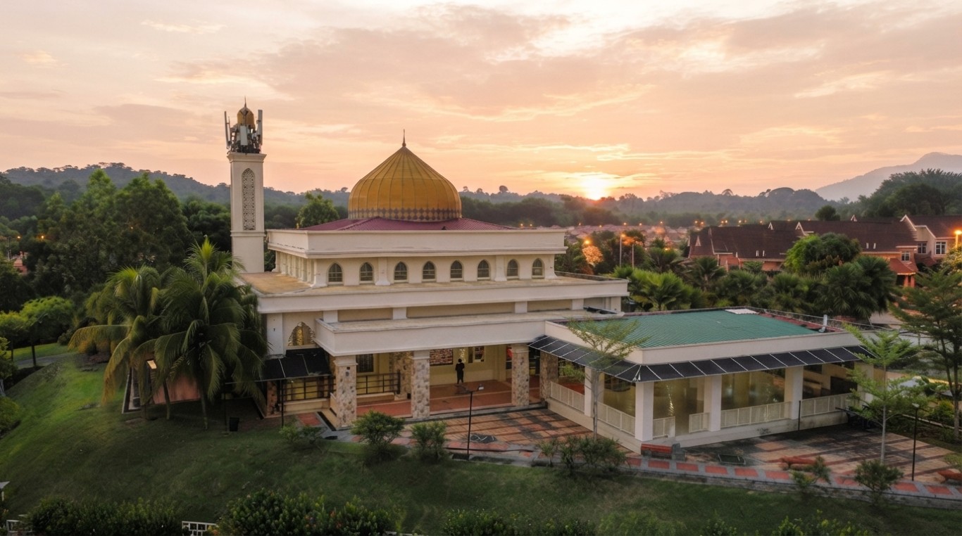 MASJID AT-TAQWA  PROTON CITY in Perak