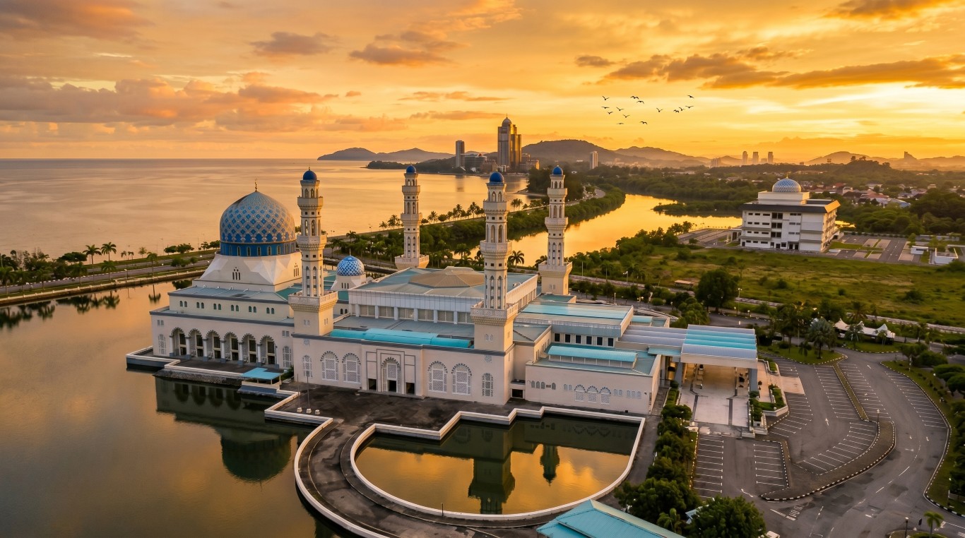 MASJID BANDARAYA KOTA KINABALU gallery image in Sabah