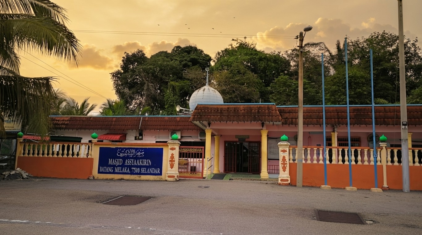 MASJID BATANG MELAKA gallery image in Melaka
