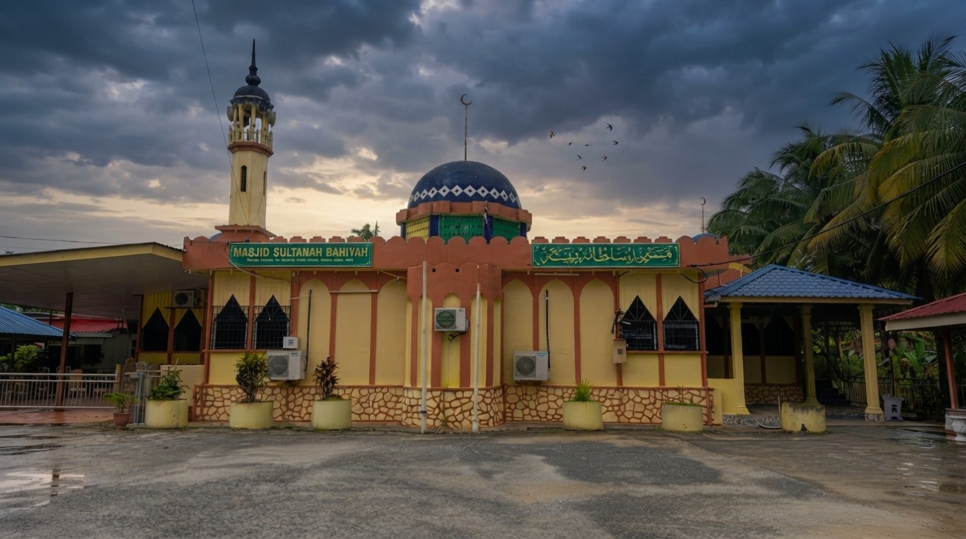 MASJID BAWAH GUNUNG (SULTANAH BAHIYAH) in Kedah