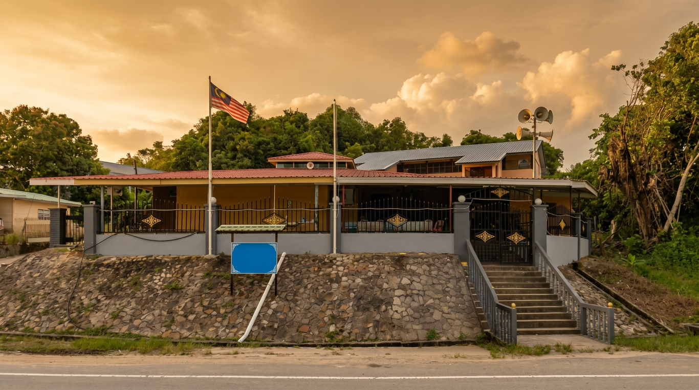 MASJID BEBULOH DARAT in Labuan