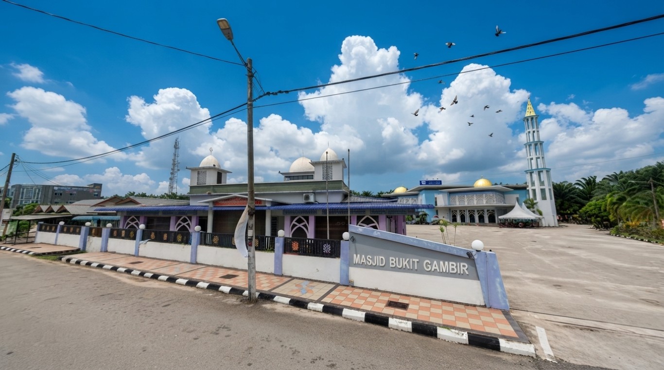 MASJID BUKIT CAGAR in Johor