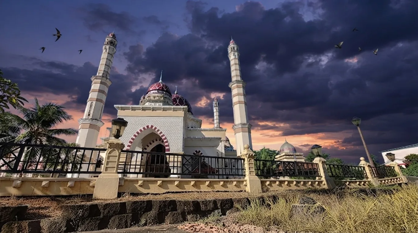 MASJID HADHARI, BANDAR JERTEH (KERAJAAN), Terengganu