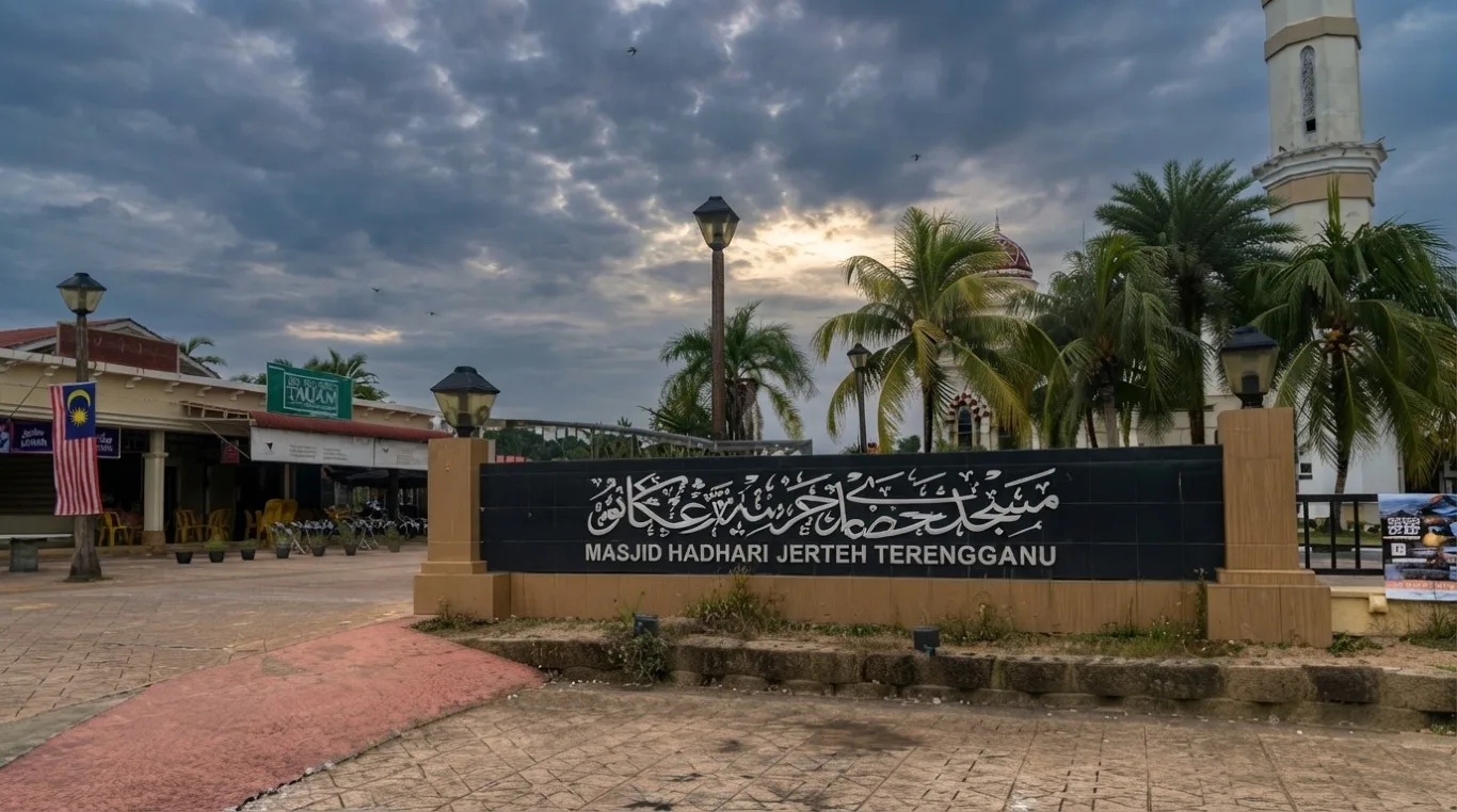 MASJID HADHARI, BANDAR JERTEH (KERAJAAN), Terengganu