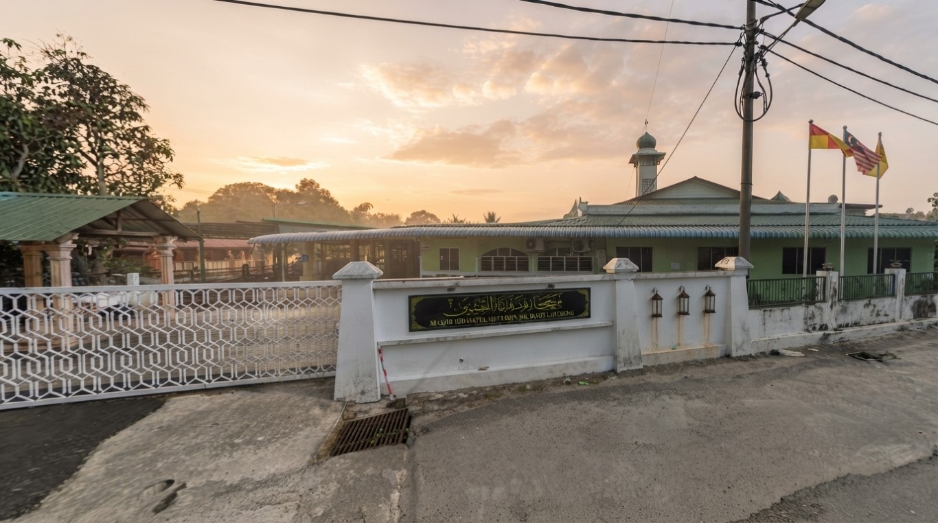 MASJID HIDAYATUL MUTTAQIN in Selangor