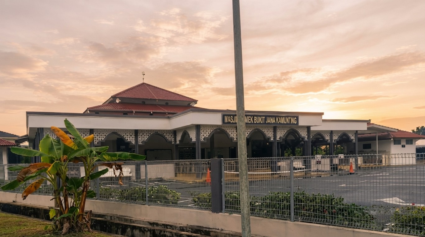 MASJID JAMEK BUKIT JANA in Perak
