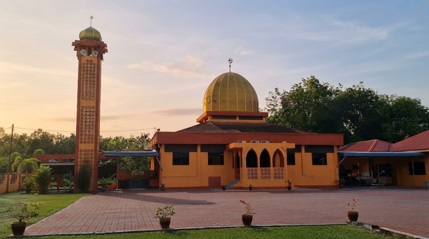 MASJID JAMEK BUKIT PEKAN in Perak