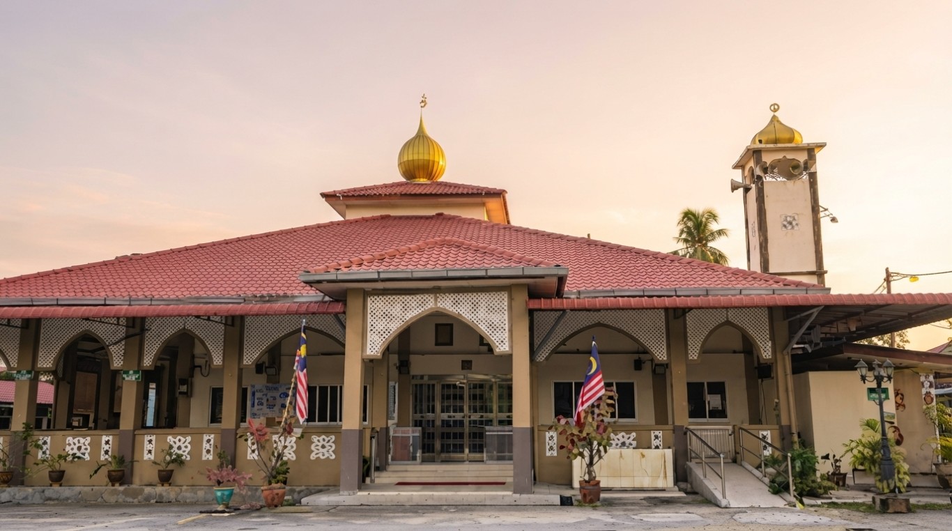 MASJID JAMEK KAMPUNG POH in Perak
